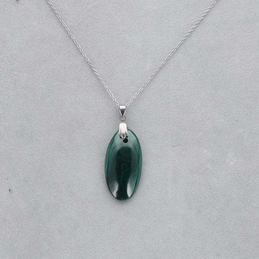 Malachite Cabochon percé 55