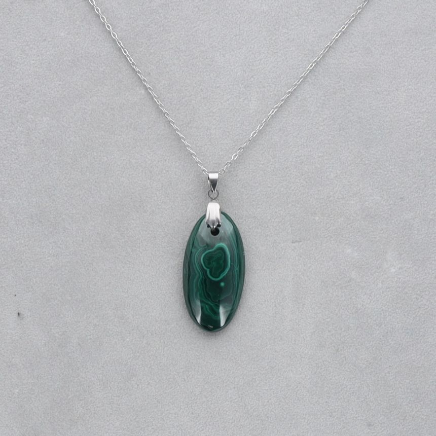 Malachite Cabochon percé 60
