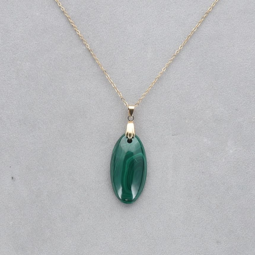 Malachite Cabochon percé 63