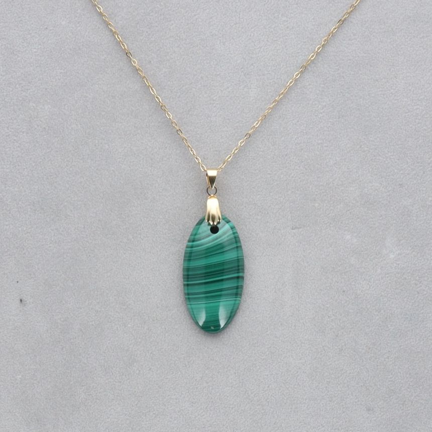Malachite Cabochon percé 64